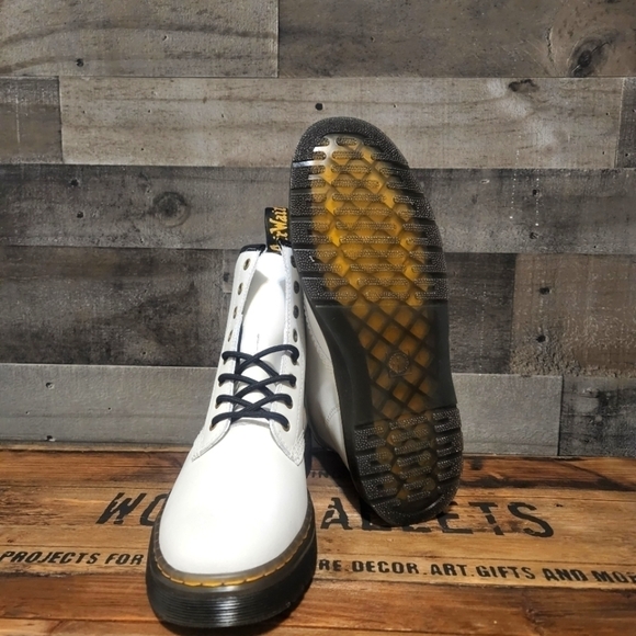 New Dr. Martens Zavala 8-Eyelet Combat Boot - Picture 7 of 10